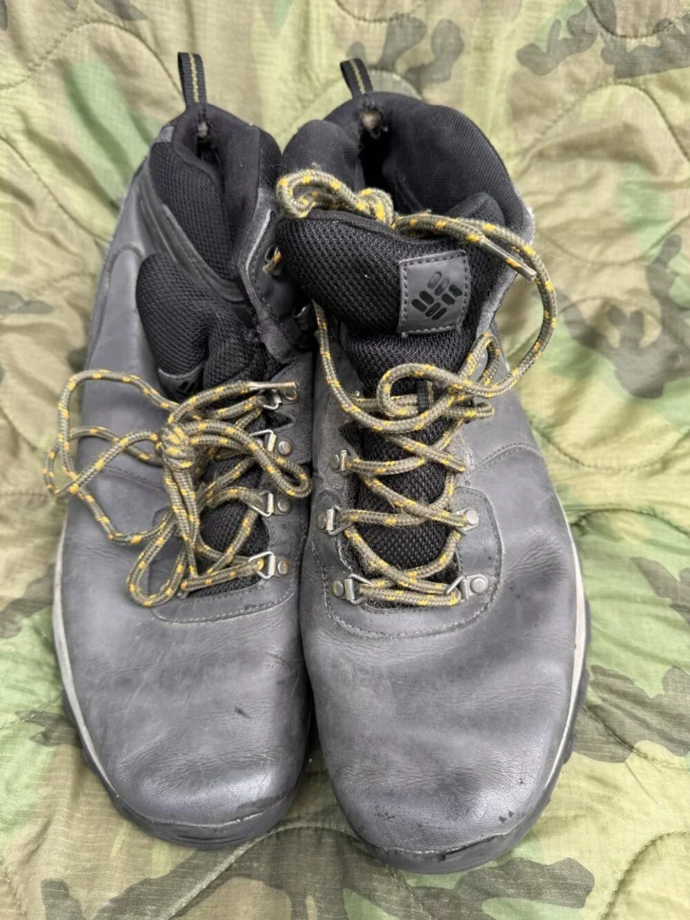 Columbia Newton Ridge Plus II Waterproof Boots Gray - Mens 14